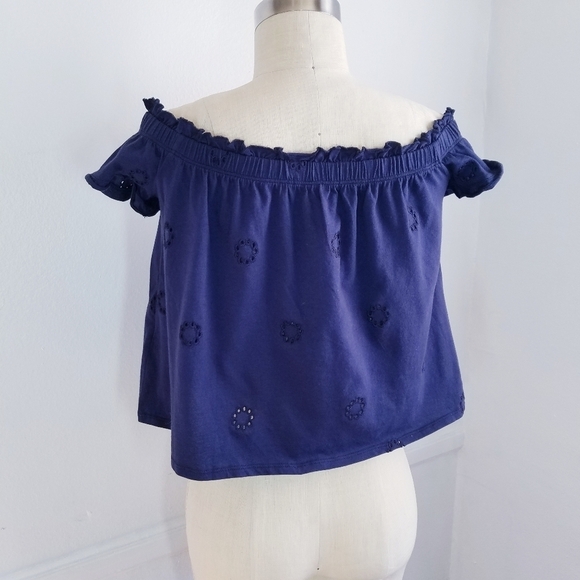 🌸NEW Anthropologie | Embroidered Off Shoulder top S‎ - Picture 3 of 9